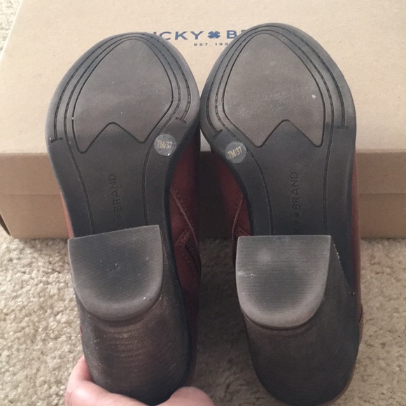 Lucky Brand Bootie - Picture 4 of 5